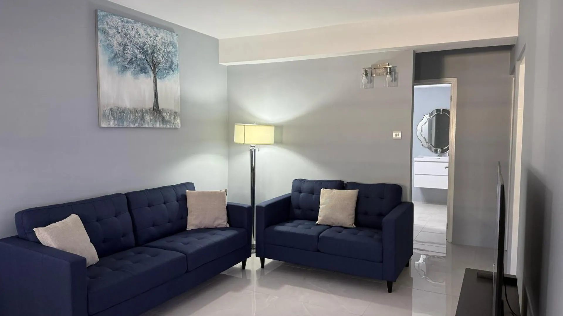 Hilltop Condos Unit #4 Gros Islet
